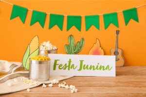 Como Fazer Uma Decoração de Festa Junina Gastando Pouco